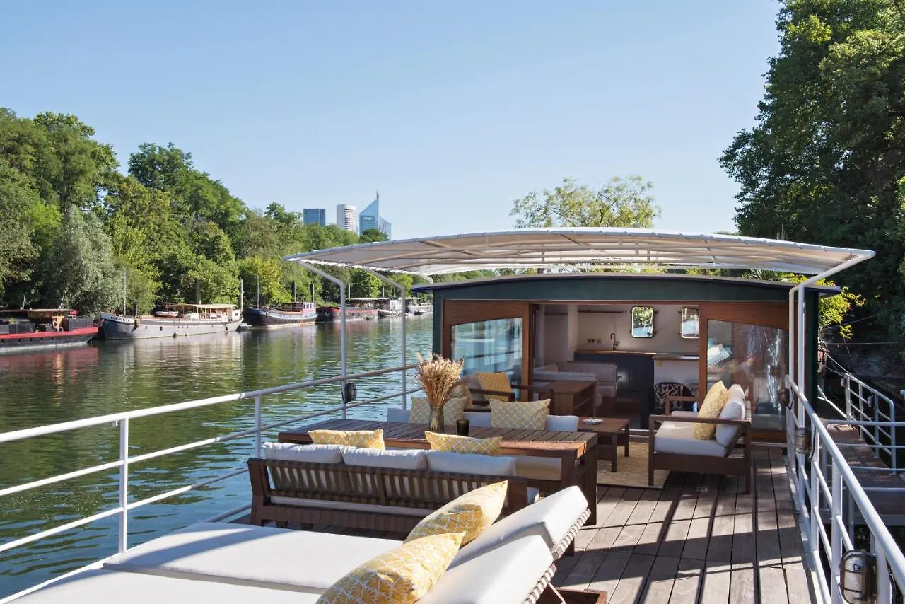 L'Escale Sur Seine Hotel en barco París